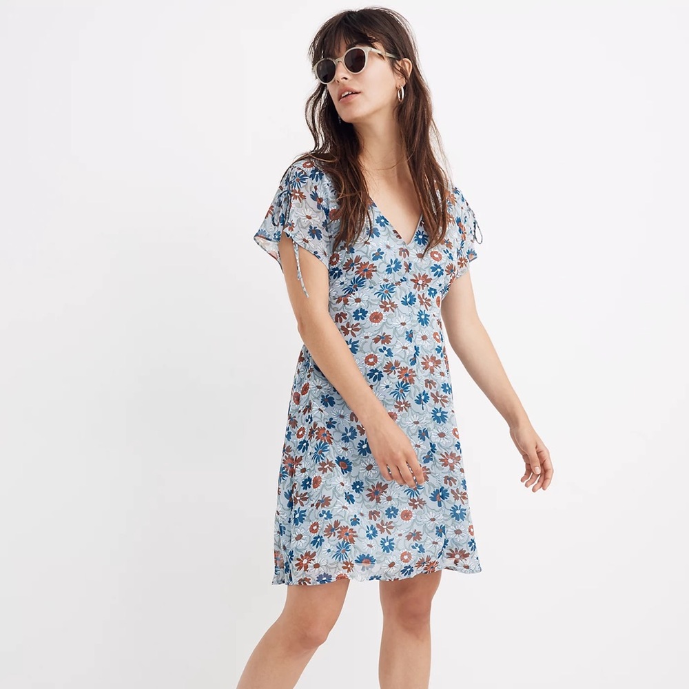 Open-Back Mini Dress in Wildflower Garden